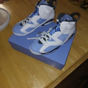 Air Jordan Retro 6 'UNC'